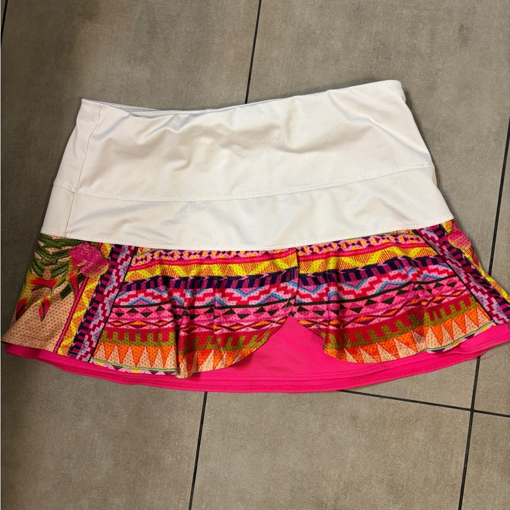 Lucky in love size medium Colorful Women's pickleball golf skirt